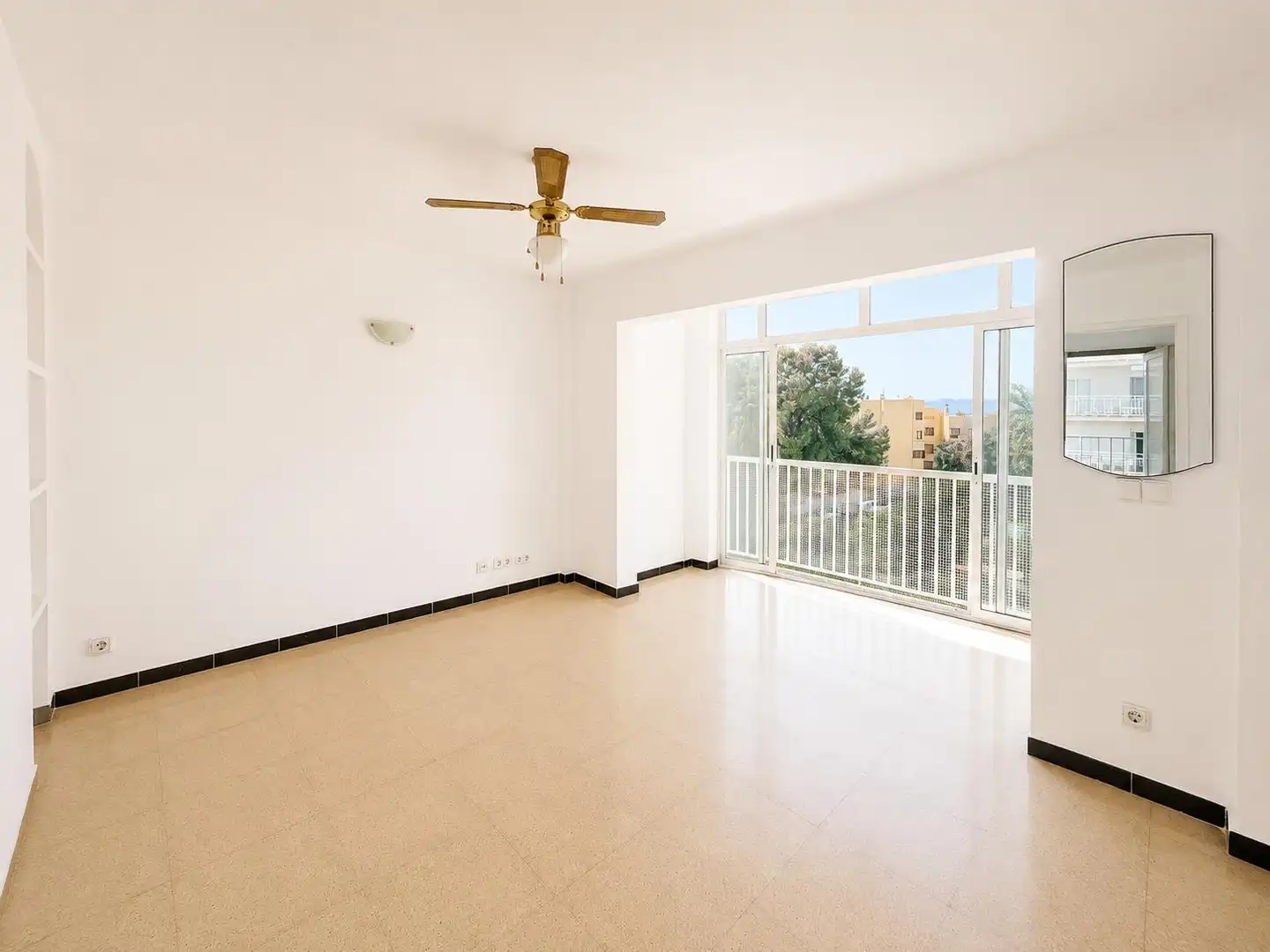 Sala d'estar de Pis en venda en  Palma de Mallorca