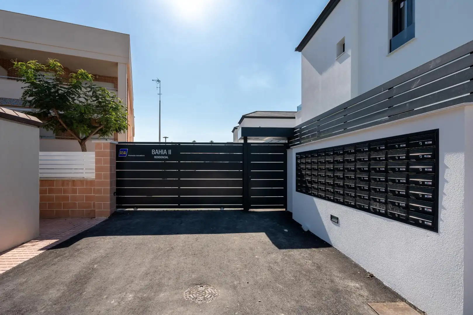 Parking de Casa adosada en venta en Santa Pola con Aire acondicionado, Jardín privado y Terraza