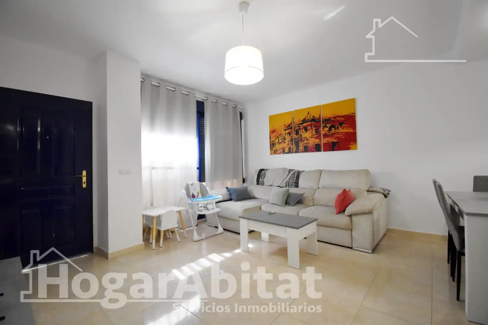 Sala de estar de Piso en venta en Bellreguard con Aire acondicionado, Calefacción y Jardín privado