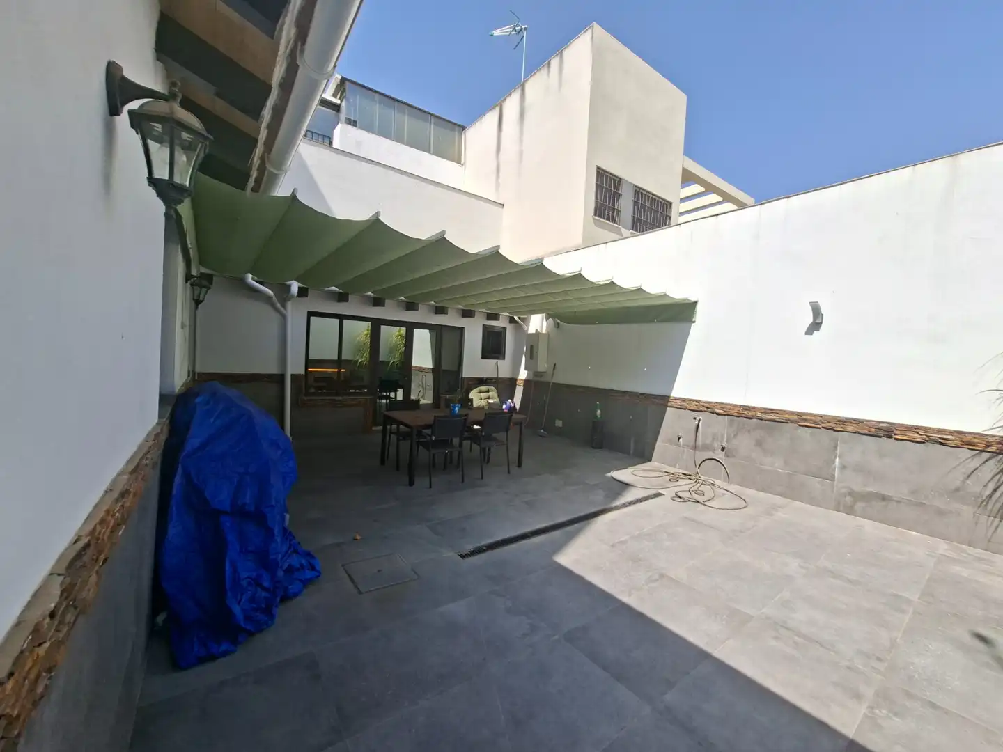 Terrassa de Casa o xalet en venda en La Rinconada amb Aire condicionat, Calefacció i Terrassa