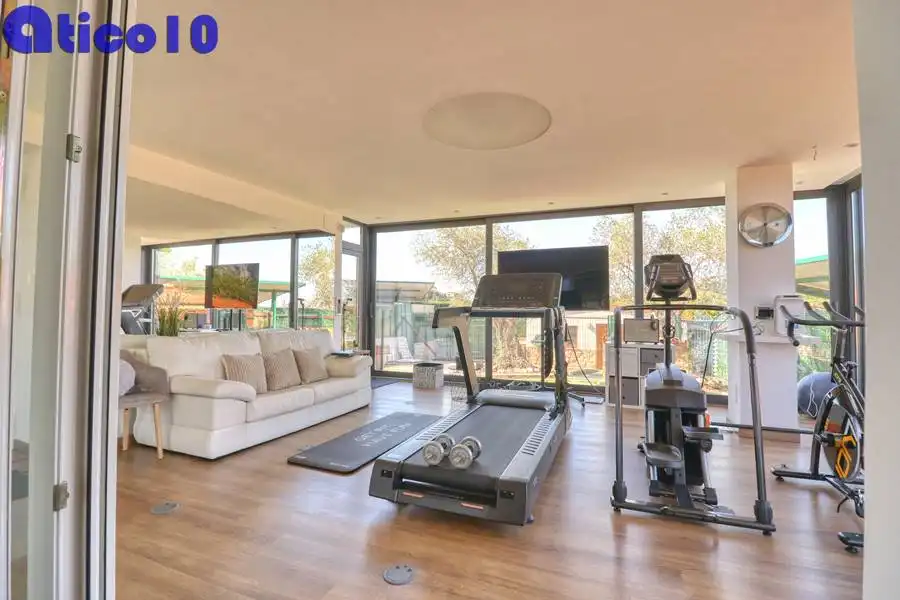Sala de estar de Casa o chalet en venta en Gijón  con Calefacción, Jardín privado y Parquet
