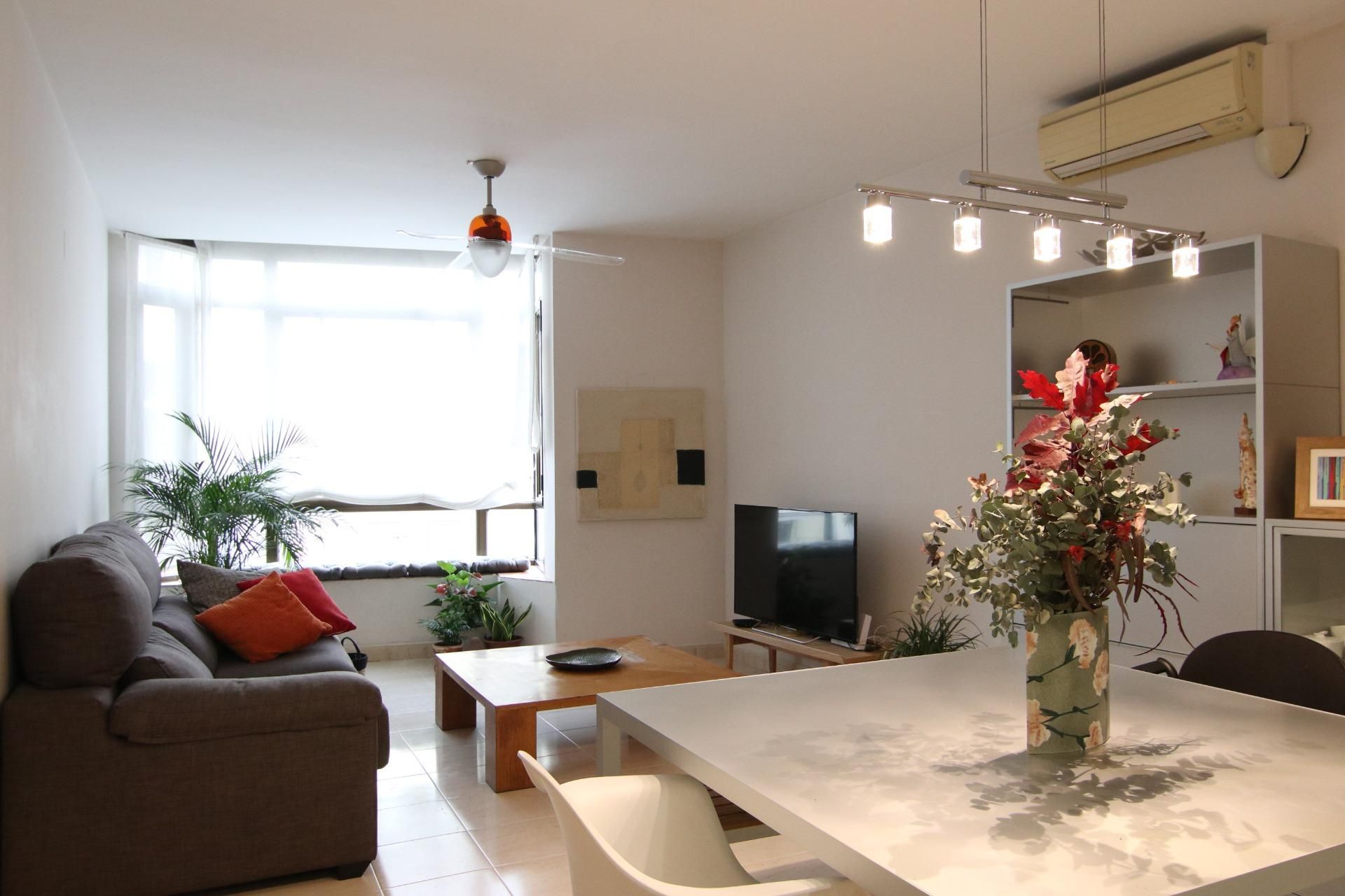 Living room of Flat for sale in Sabadell  with Air Conditioner and Storage room