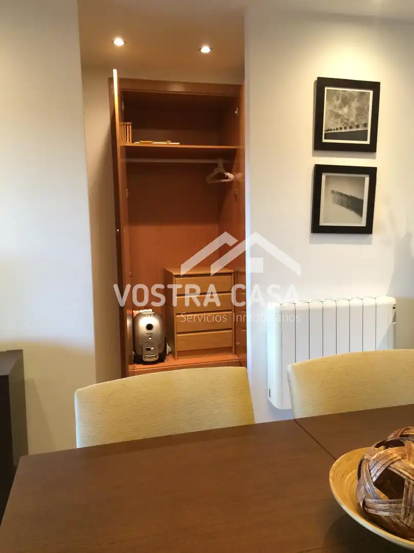Dormitori de Apartament de lloguer en Chiva amb Aire condicionat i Alarma
