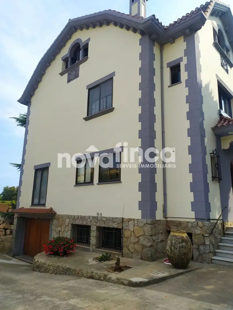 Houses for sale in Centre
