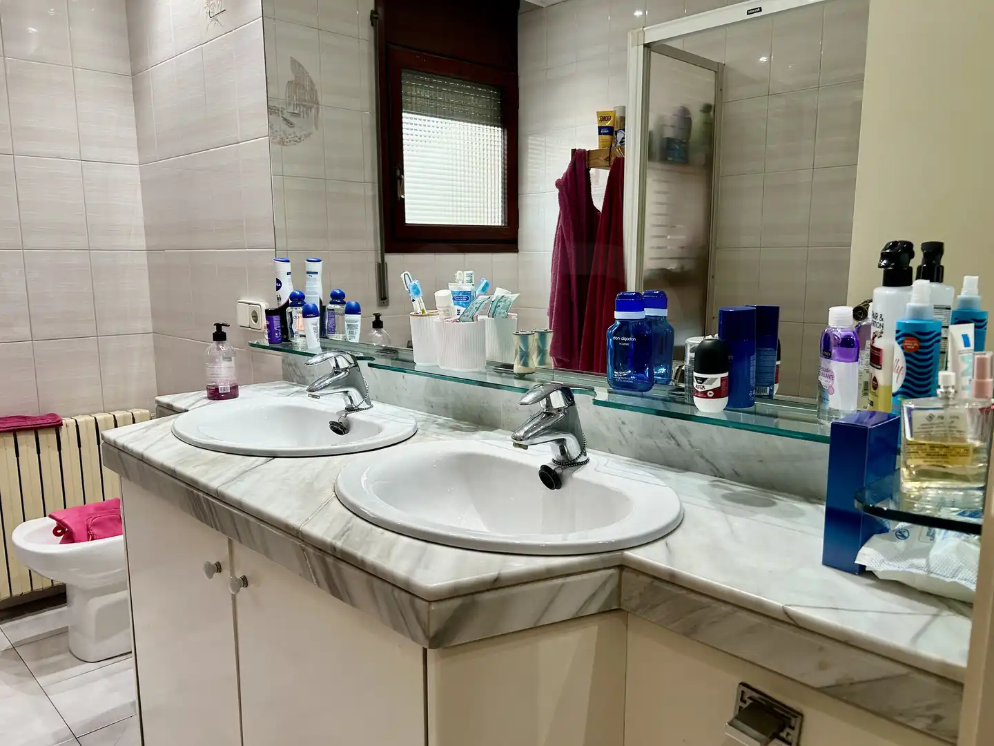 Bathroom of Flat for sale in Martorell