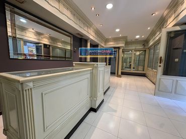 Local comercial en venta en Novelda