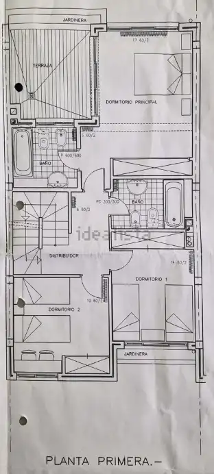 Einfamilien-Reihenhaus zum Verkauf in Madrid mit Klimaanlage, Heizung und Terrasse