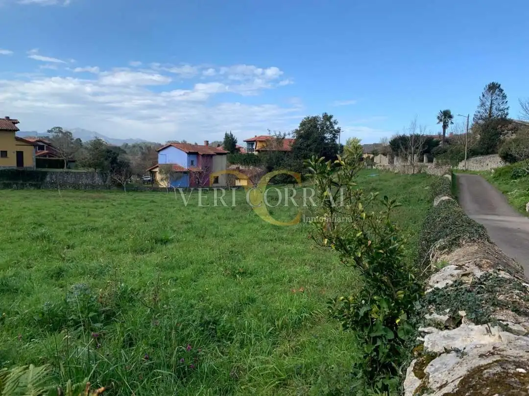 Land for sale in Llanes