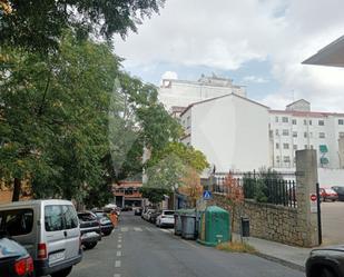 Vista exterior de Pis de lloguer en Cáceres Capital amb Aire condicionat i Terrassa