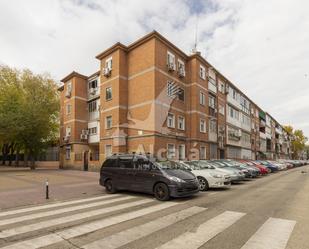 Vista exterior de Pis en venda en Alcalá de Henares amb Terrassa