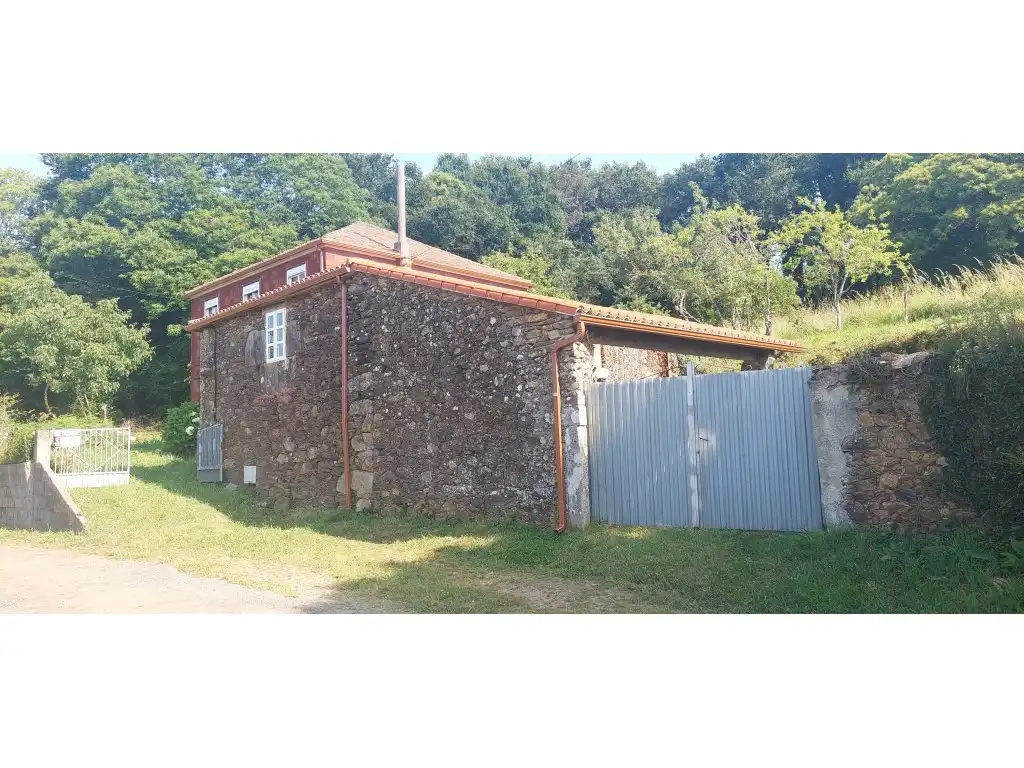 Houses for sale in Lugar Castrelo-Bodaño, 9, Vila de Cruces