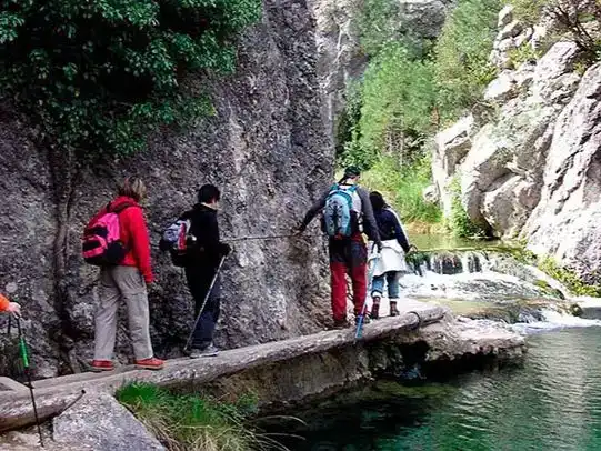 Vista exterior de Casa o xalet en venda en Beceite amb Aire condicionat i Piscina