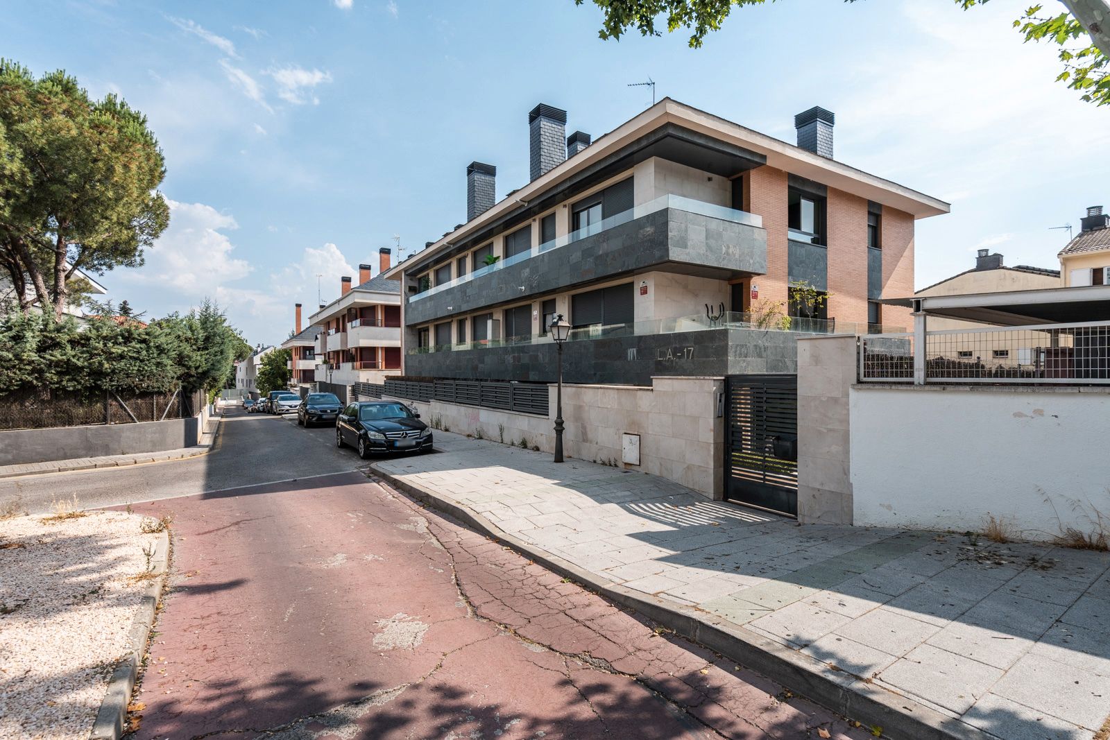 Exterior view of Flat for sale in Torrelodones  with Heating, Terrace and Community pool