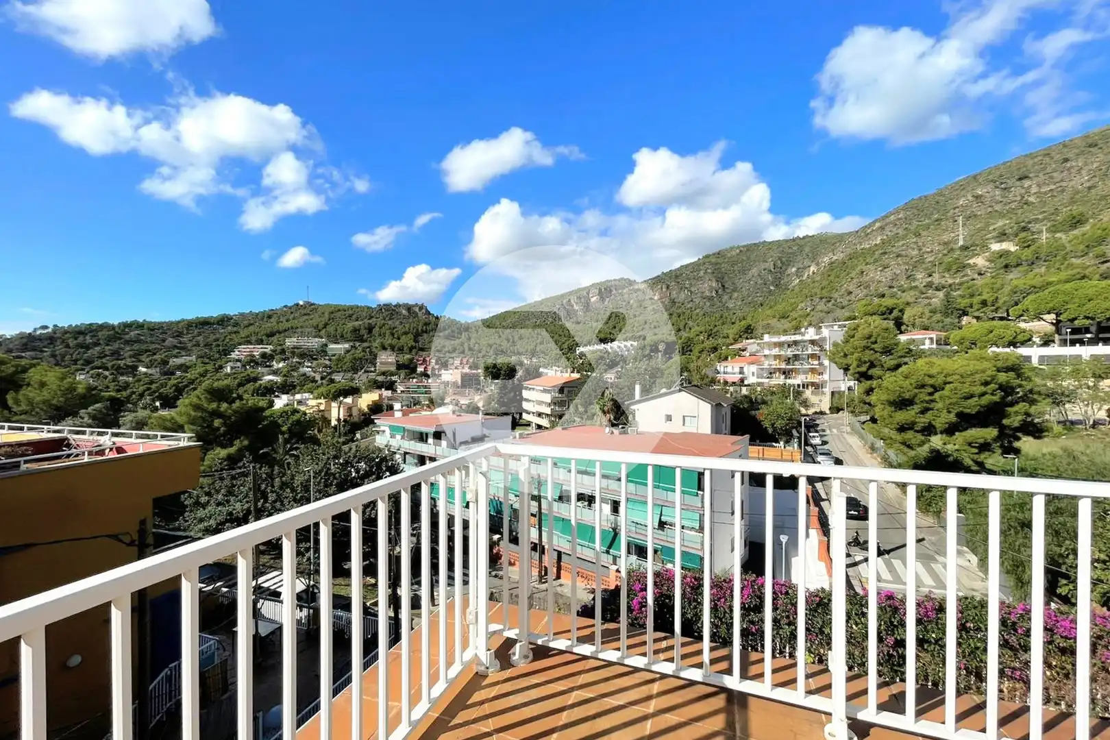 Vista exterior de Casa o chalet en venta en Castelldefels con Aire acondicionado, Calefacción y Jardín privado
