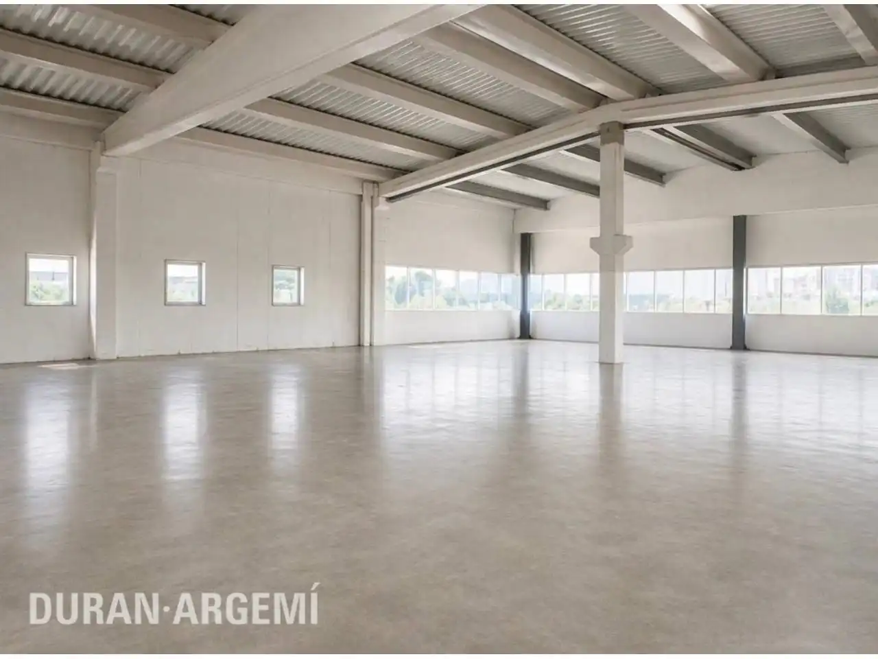 Nave industrial de alquiler en Terrassa
