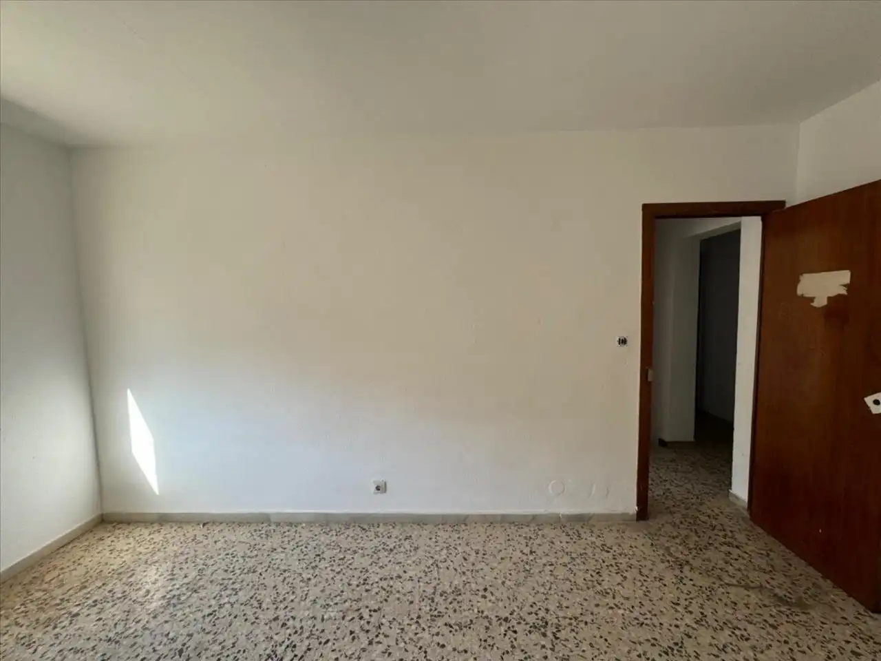 Sala d'estar de Casa adosada en venda en Roquetas de Mar amb Terrassa