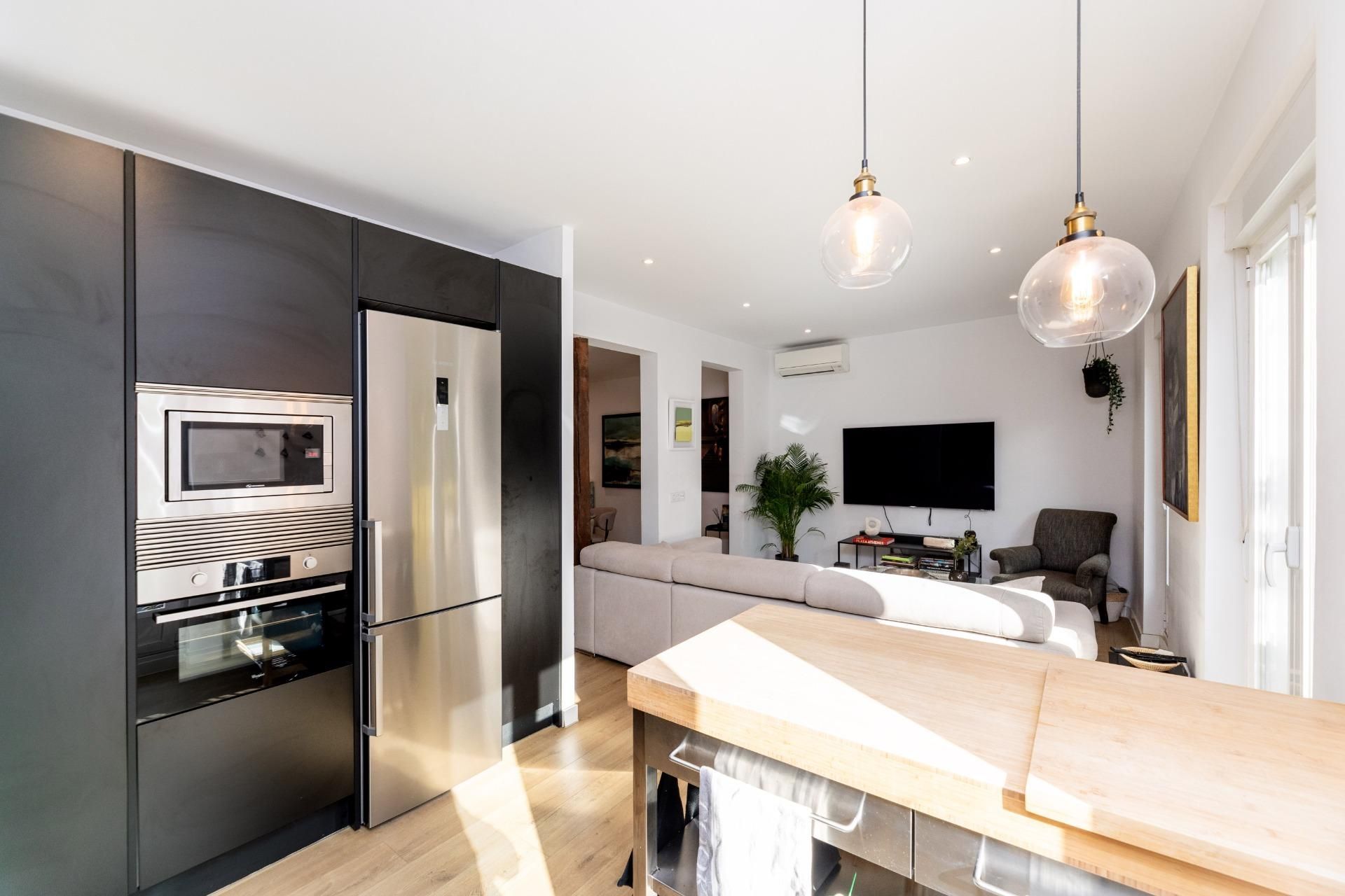 Kitchen of Flat to rent in  Madrid Capital  with Air Conditioner, Heating and Balcony