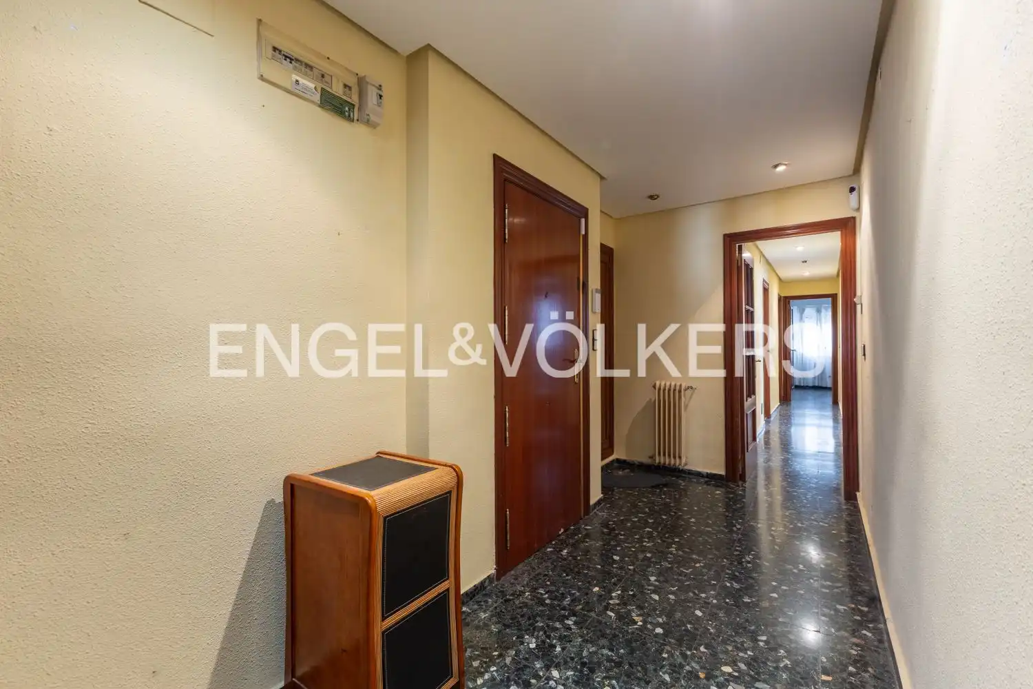 Piso en venta en Valencia con Calefacción y Balcón