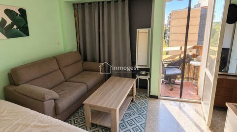 Foto 2 de Piso en venta en Calle Àngel Guimerà, Centre, Salt