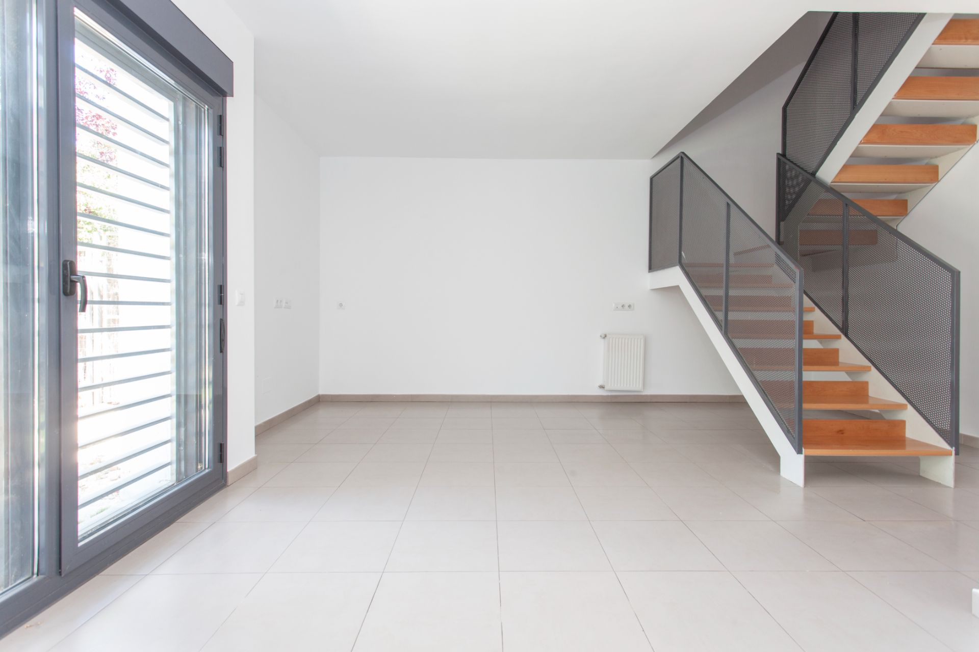 Single-family semi-detached for sale in Torrejón de Ardoz  with Private garden, Storage room and Oven