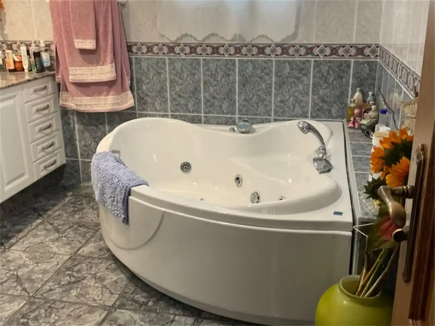 Bany de Casa o xalet en venda en Benigànim amb Aire condicionat, Piscina i Balcó