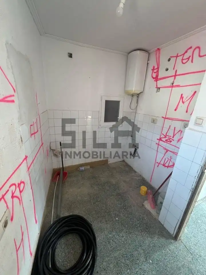 Cocina de Ático en venta en Ourense Capital 