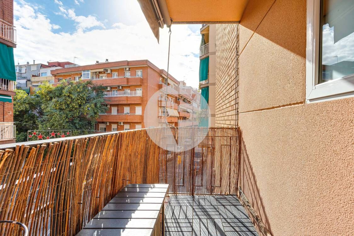 Balcony of Loft for sale in  Barcelona Capital  with Air Conditioner, Heating and Balcony