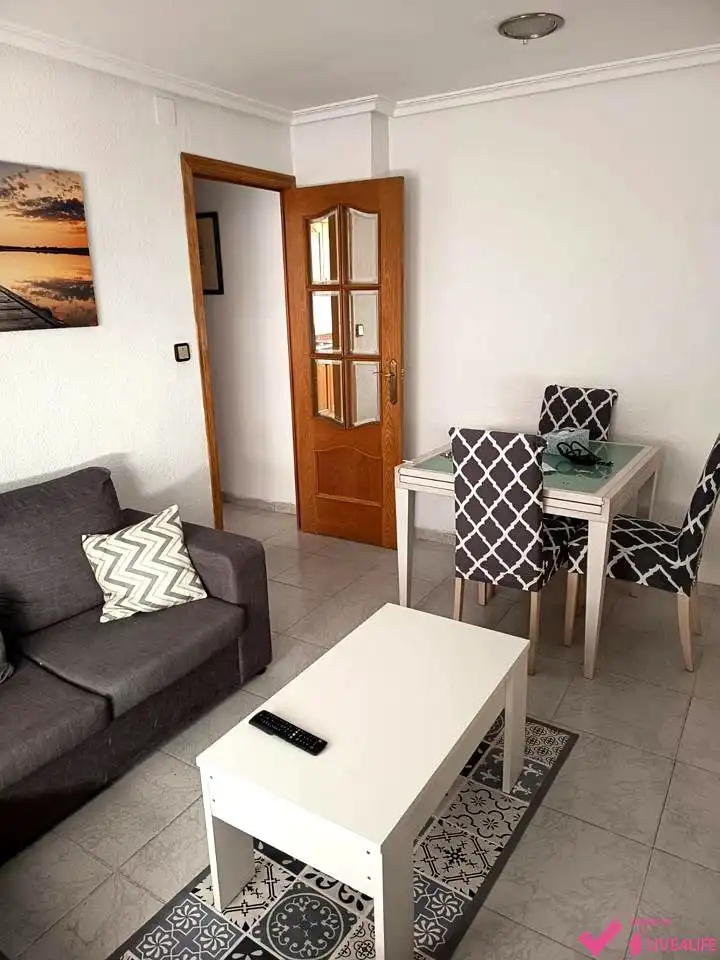 Piso en alquiler en De Jijona, imagen 3