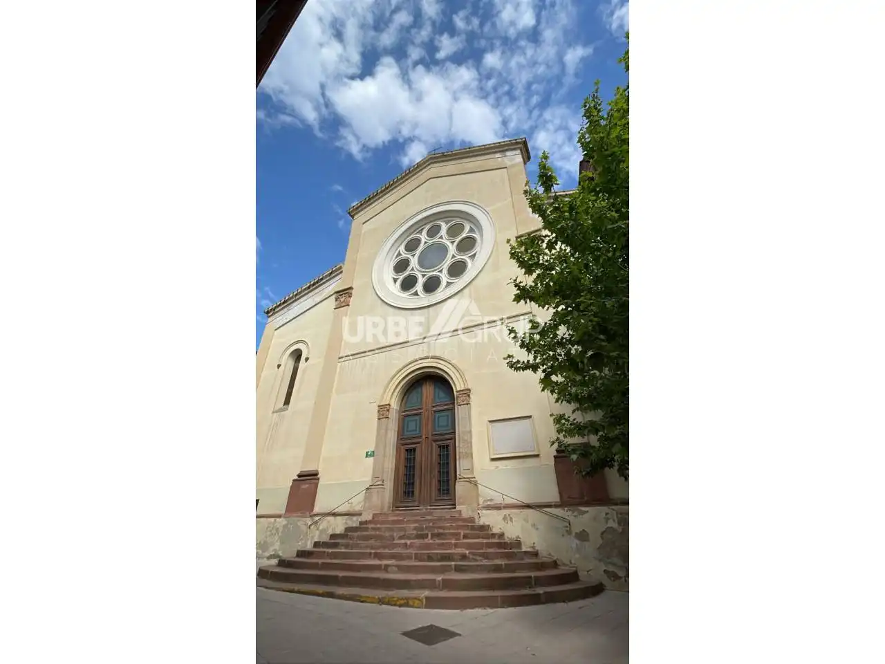 Exterior view of Flat for sale in Sant Andreu de la Barca  with Heating, Terrace and Storage room