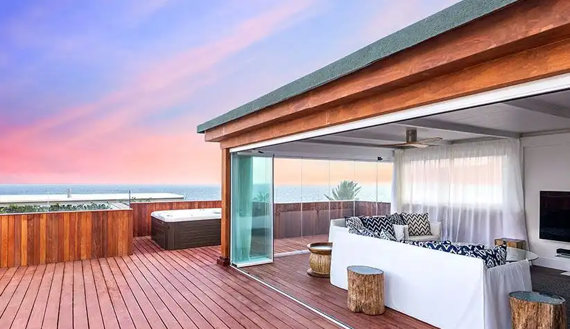 Villa con terrazza in vendita a Milla de Oro, imagen 2