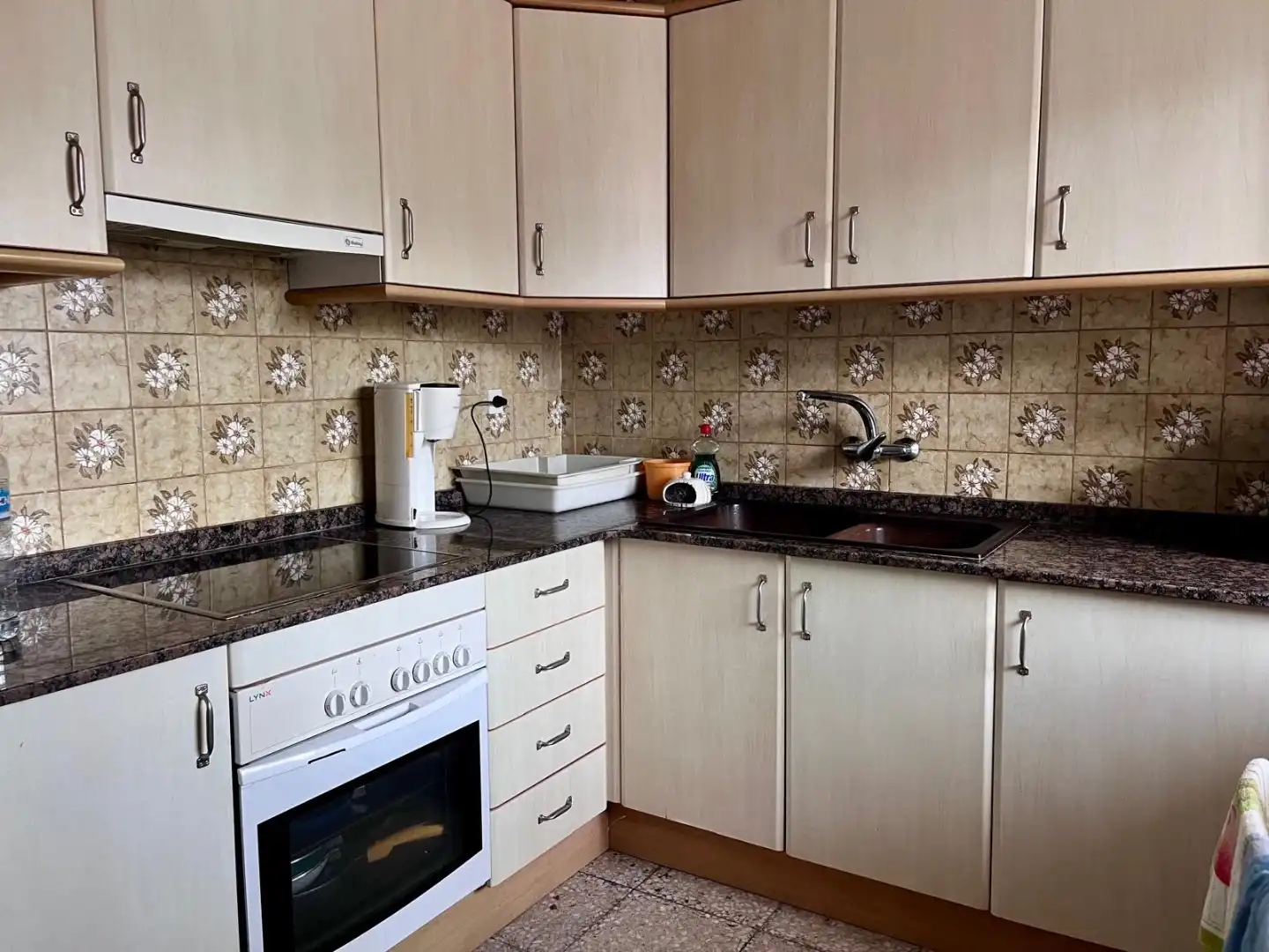 Casa rústica con piscina en venta en Carrer del Vallespir 48, imagen 4