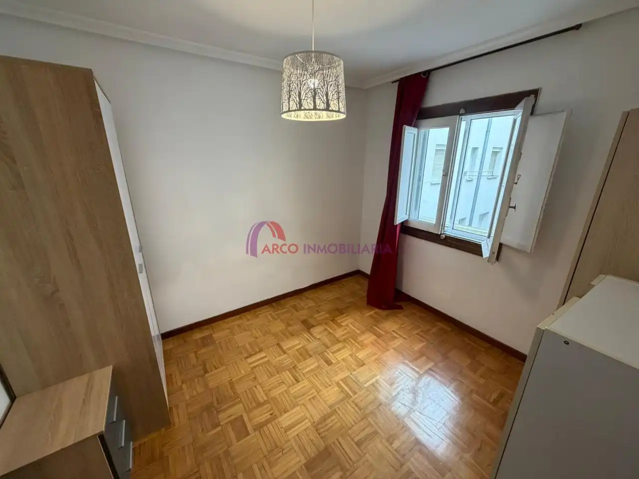 Habitación de Piso en venta en Burgos con Calefacción, Terraza y Amueblado