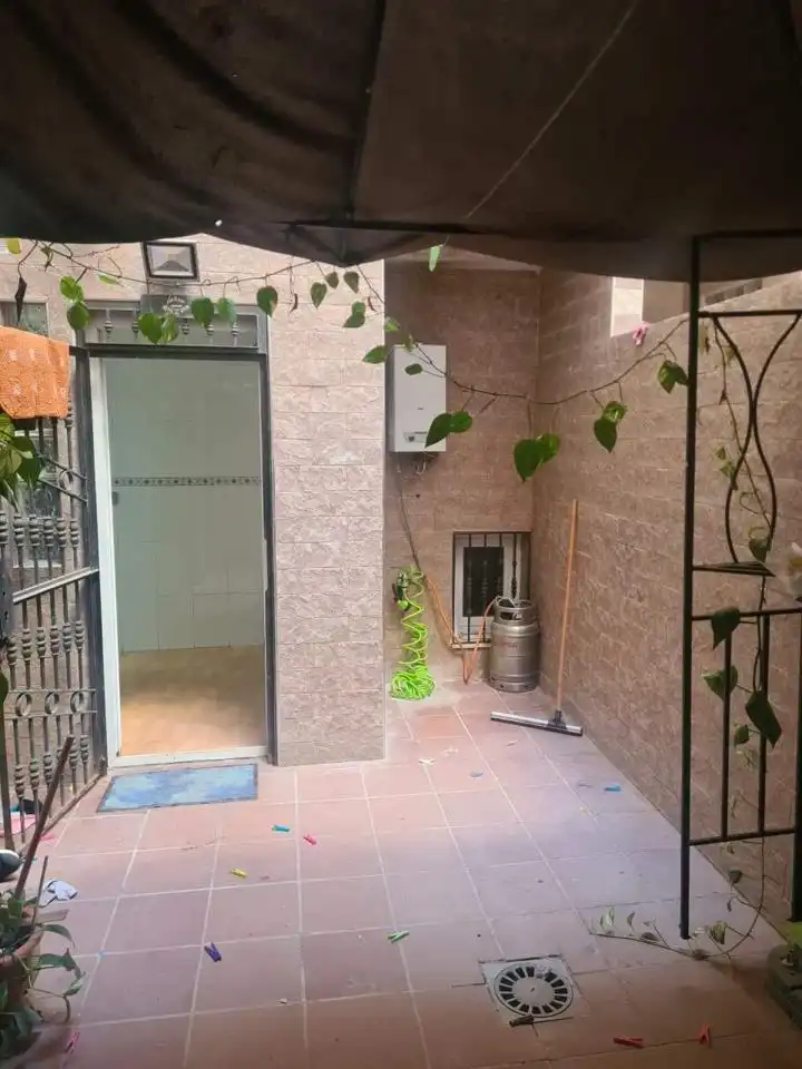 Jardín de Piso en venta en Melilla con Terraza y Piscina comunitaria
