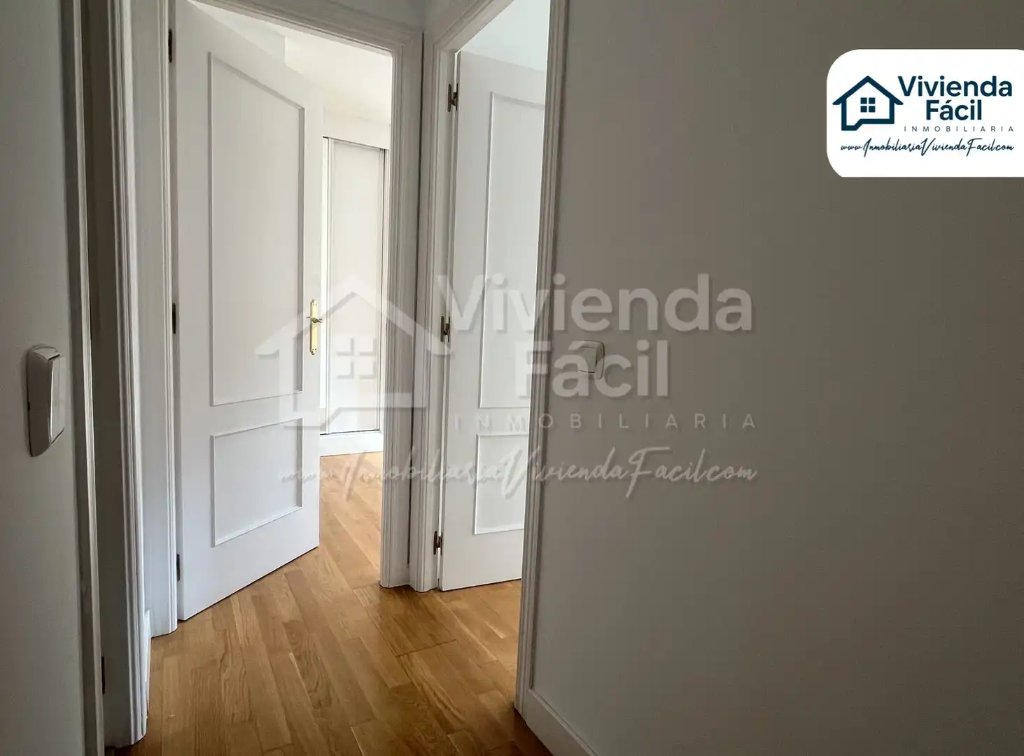 Flat for sale in Calle de María Tubau, Las Tablas