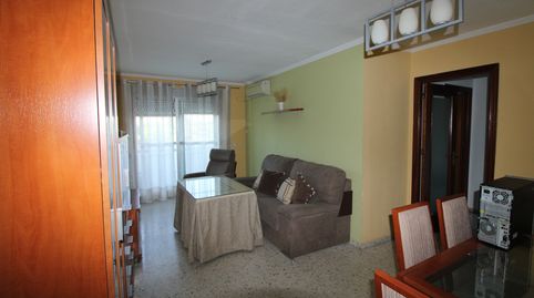 Foto 3 de Piso en venta en Plaza de Castaño del Robledo, 3, La Hispanidad - Verdeluz, Huelva Capital