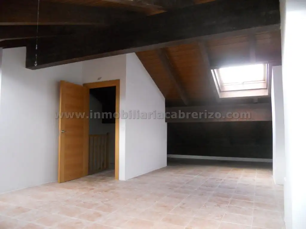 Adossat amb jardí en venda a Calle Niabina, imagen 15