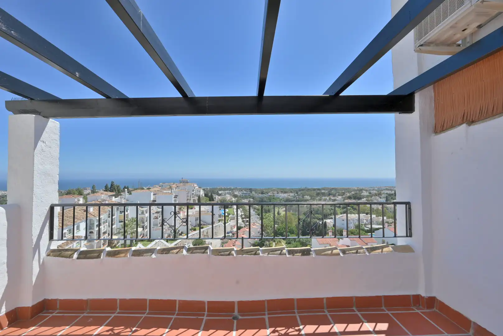 Apartament amb piscina en venda a Calahonda, imagen 19