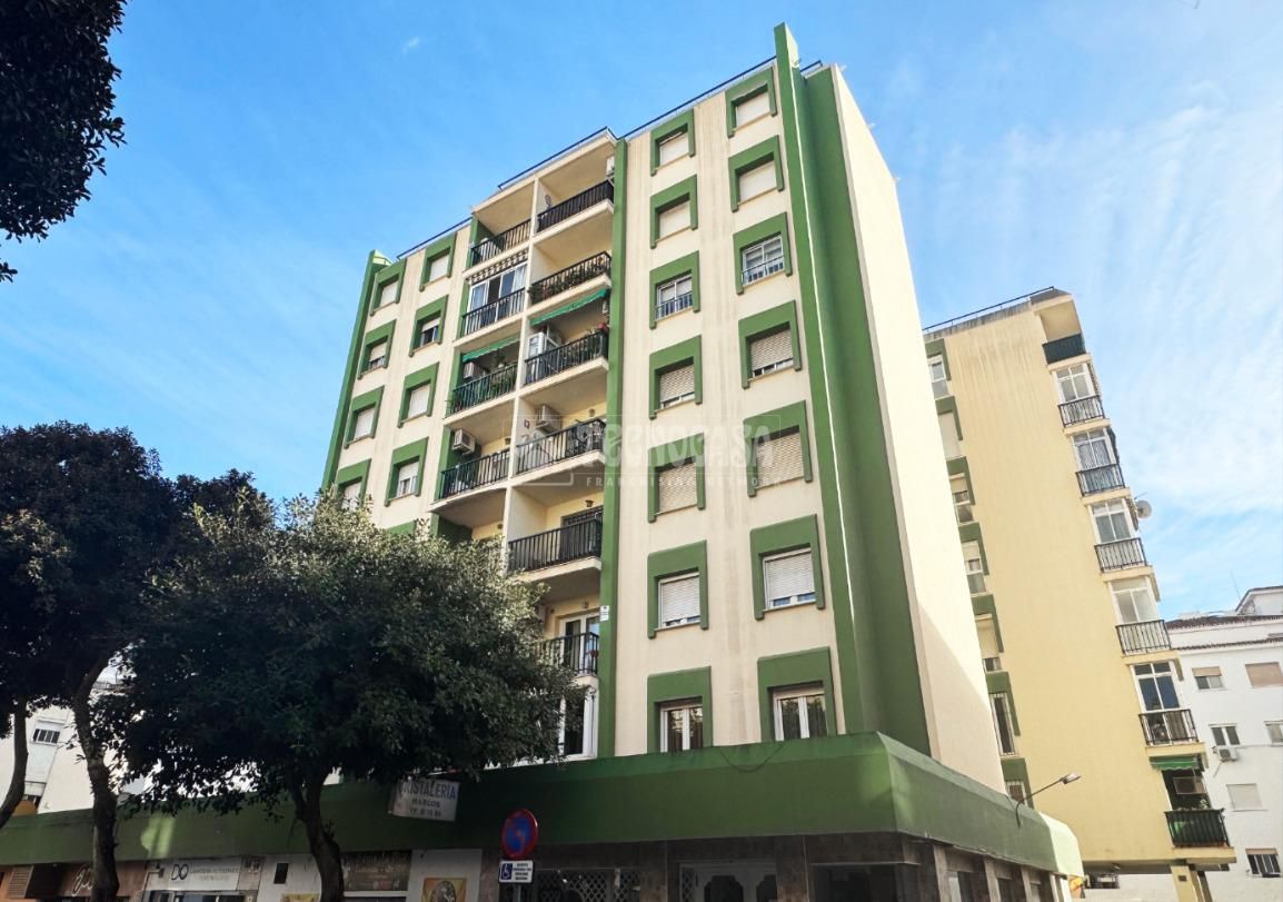 Exterior view of Flat for sale in Torremolinos