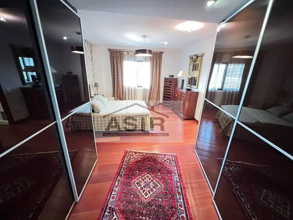 Flat for rent in Plaza Major, Centre