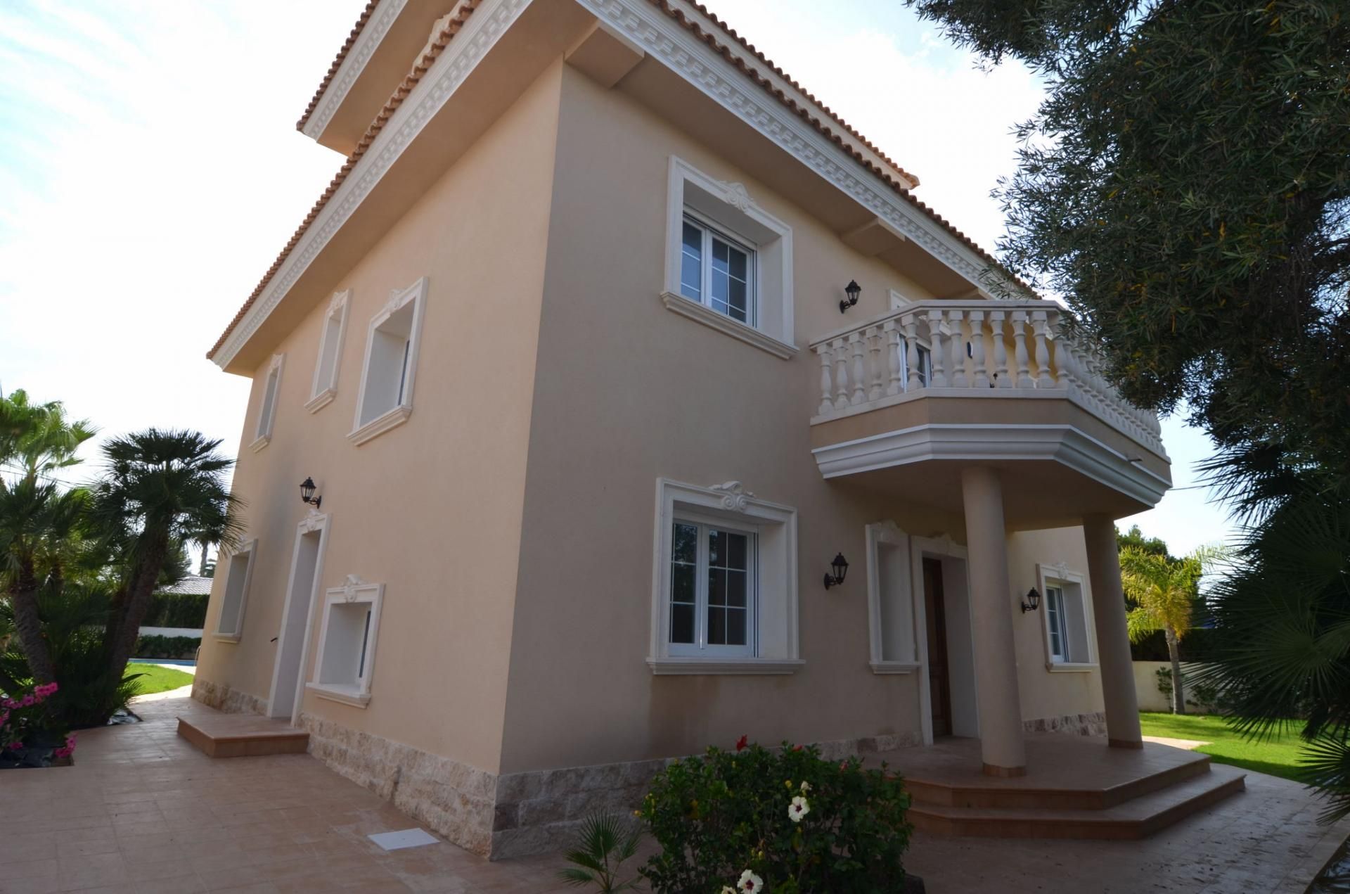 House or chalet for sale in  ARRECIFE 6 CABO ROIG, Punta Prima