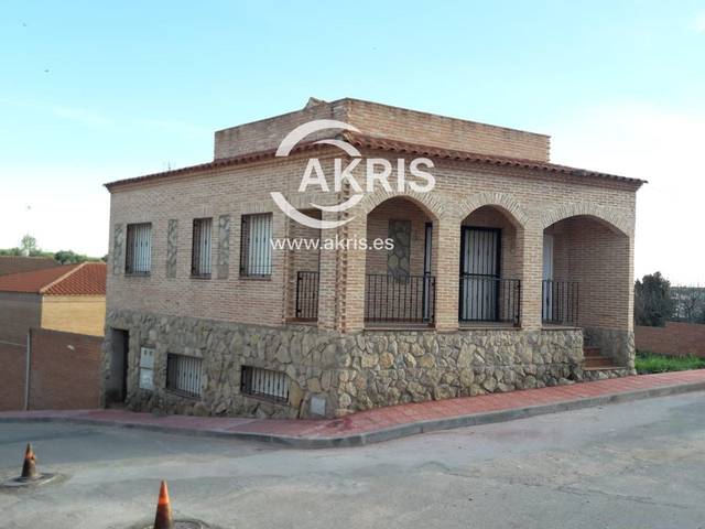 Casa-chalet en Venta en Calle el Greco en Montearagón