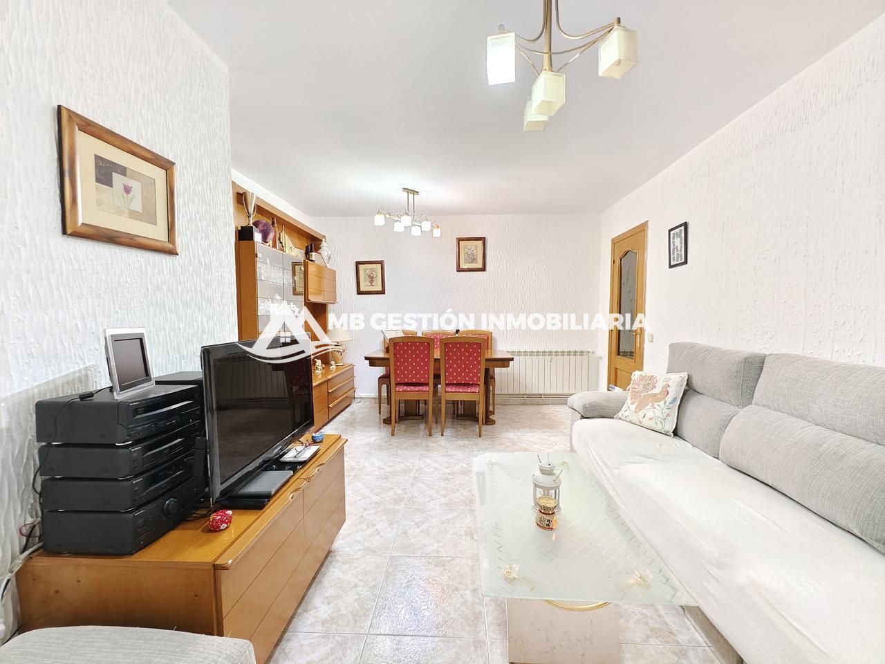 Living room of Flat for sale in Fuenlabrada  with Air Conditioner, Heating and Furnished