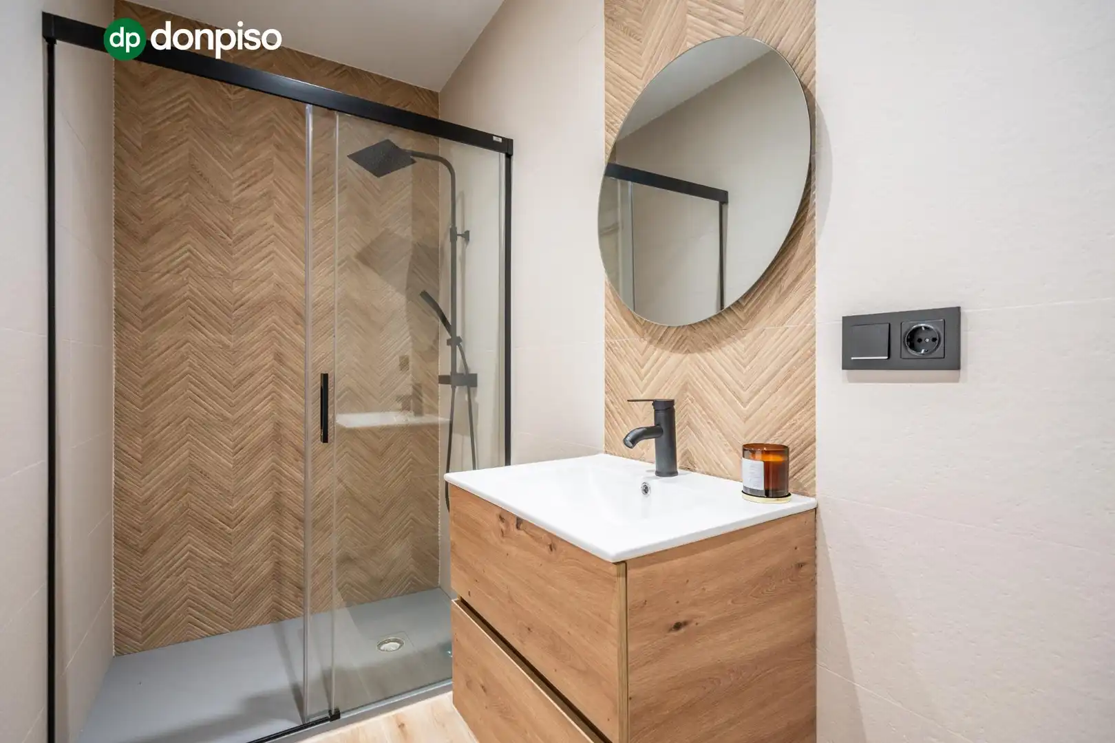 Bathroom of Lofts for sale in Ronda