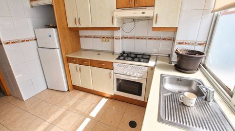 Foto 5 de Piso en venta en Calle Chirimoya, Buena Vista, Madrid Capital