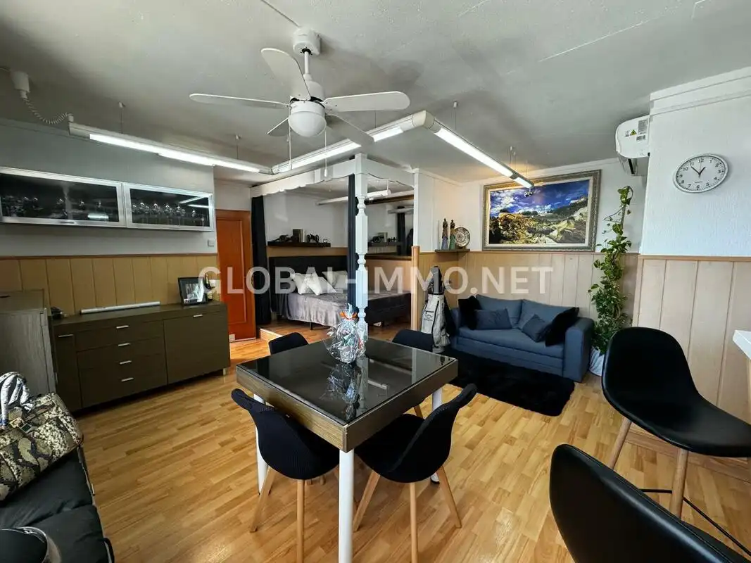 Sala d'estar de Casa o xalet en venda en Roses amb Aire condicionat, Calefacció i Jardí privat