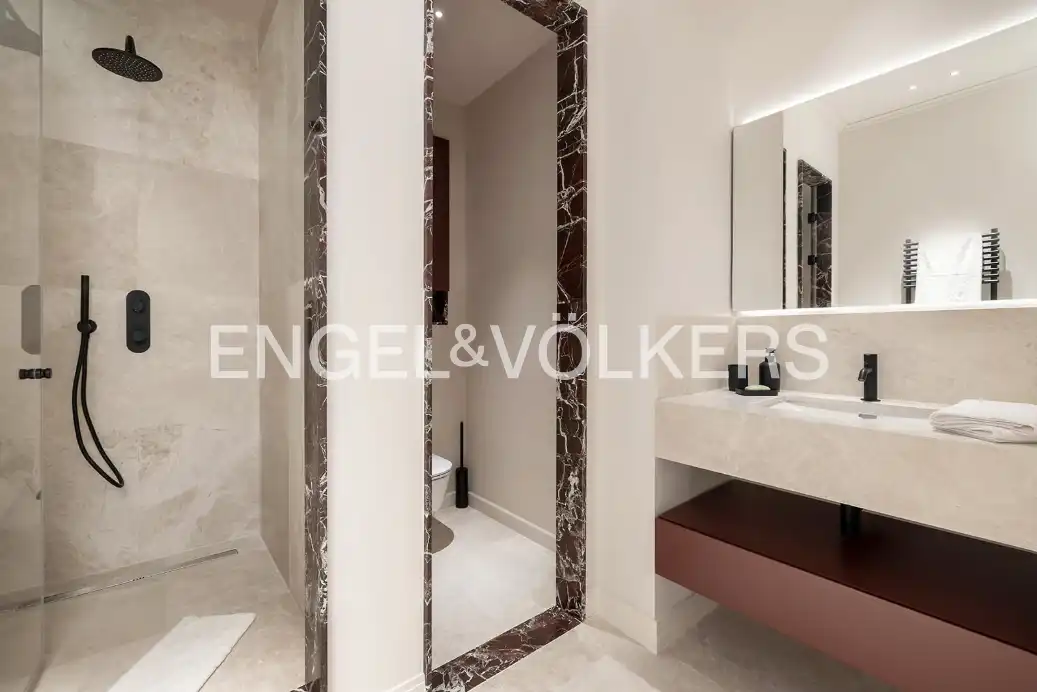 Flat with terrace to rent in Eixample, imagen 26