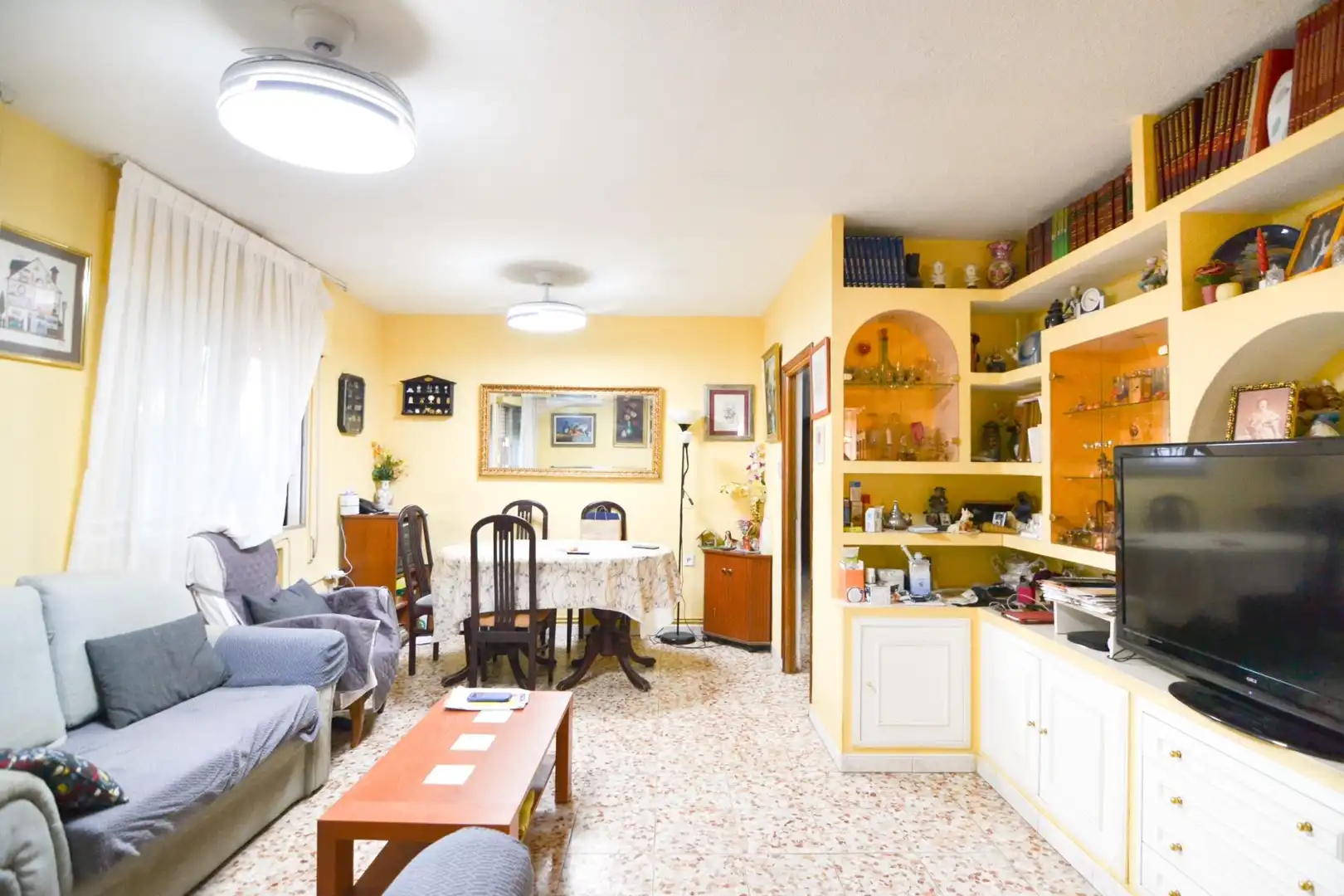 Sala d'estar de Casa o xalet en venda en Quijorna amb Aire condicionat, Calefacció i Terrassa