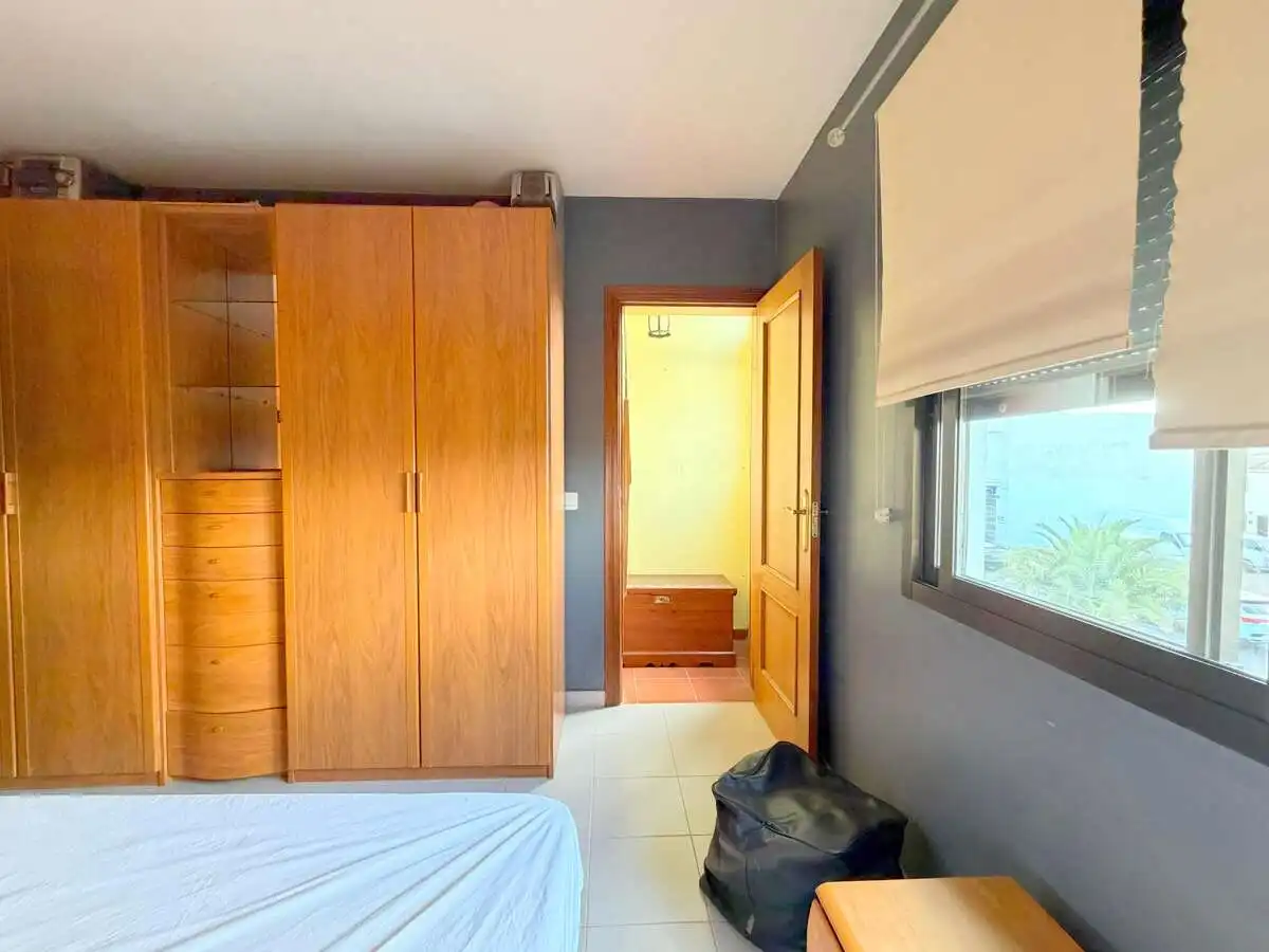 Habitación de Casa adosada en venta en Argana Alta - Maneje