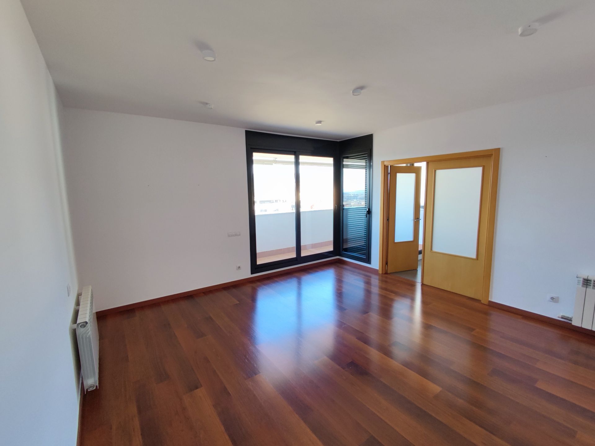 Living room of Flat to rent in Terrassa  with Air Conditioner, Heating and Terrace