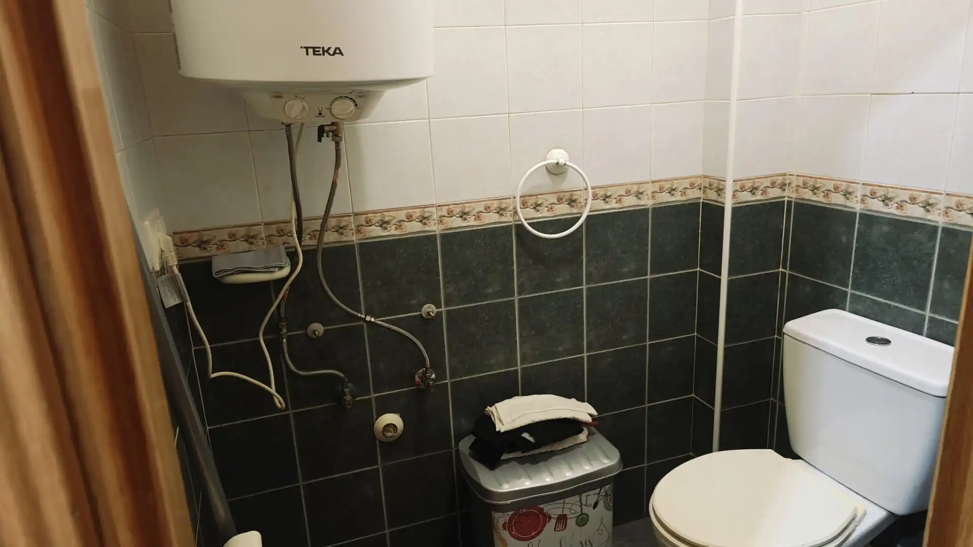 Baño de Piso de alquiler en Argamasilla de Calatrava con Aire acondicionado y Calefacción